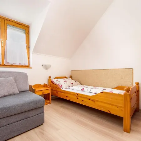 Katie 2 By Interhome شقة